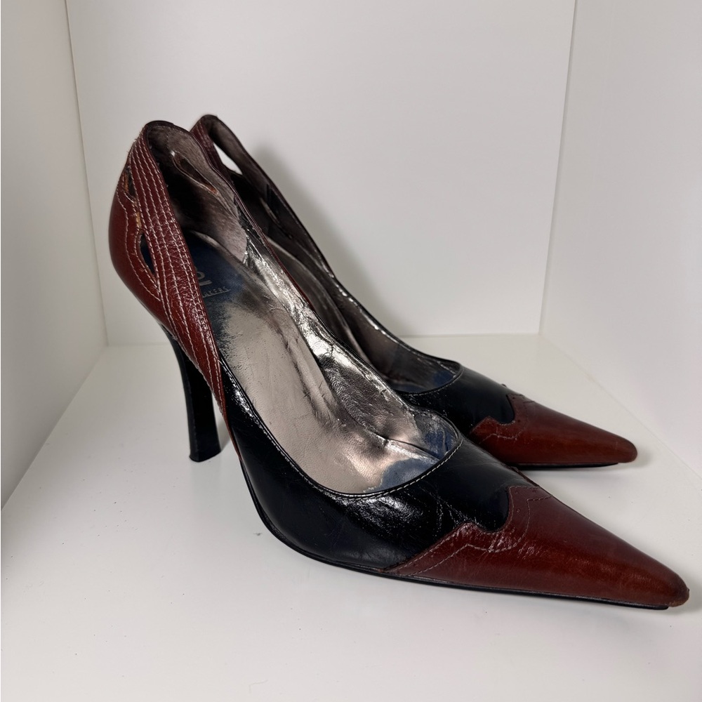 Bakers Two-Tone Black and Brown Heels
